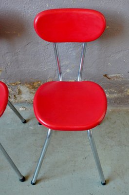 French Red Plastic Chairs, 1950s, Set of 2-AIU-1078903