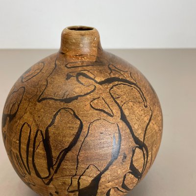 German Abstract Ceramic Studio Pottery Vase by Gerhard Liebenthron, 1977-QZ-1372729