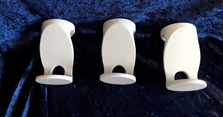 German Cloakroom Hooks in White Painted Metal from Schönbuch, 1970s, Set of 3-HOI-1704577