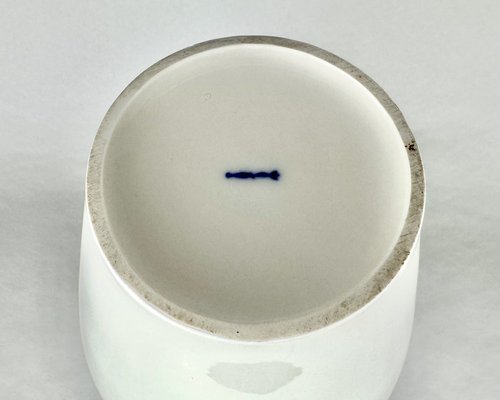 German Handmade Porcelain Vase from Bavaria KPM, 1930s-GYX-1819572