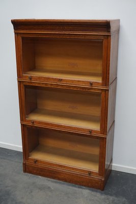 German Oak Bookcase with Folding Doors in style of Globe Wernicke, 1900s-XO-1362404