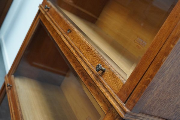 German Oak Bookcase with Folding Doors in style of Globe Wernicke, 1900s-XO-1362404