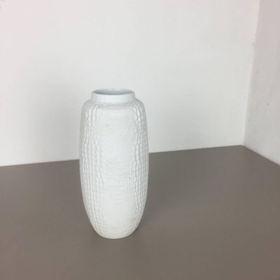 German Op Art Porcelain Vase from Ak Kaiser, 1970s-QZ-1131873