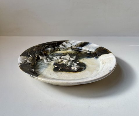 Glazed Ceramic Dish with Abstract Motif by Jeppe Hagedorn-Olsen, 1984-LCR-1767040