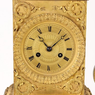 Golden Bronze Clock-VMM-1292298