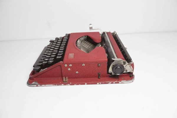 Gossen Tippa Majenta Typewriter, 1950s-VQY-856181