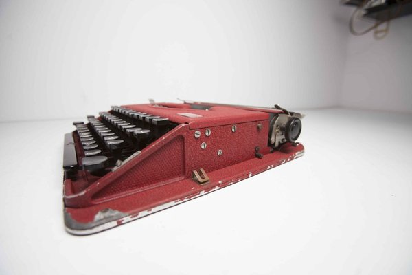 Gossen Tippa Majenta Typewriter, 1950s-VQY-856181