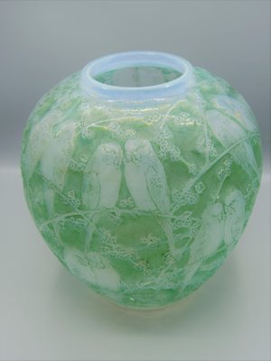 Green Perruches Vase by René Lalique, 1919-DFB-876910