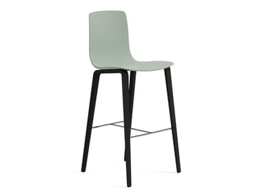 AAVA 02 - High barstool with wood legs by Arper