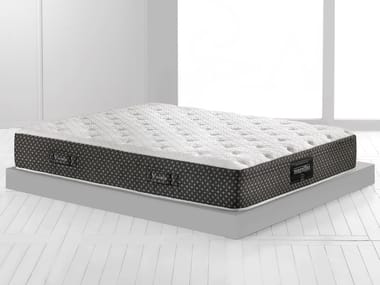 ABBRACCIO 12 - Breathable mattress by Magniflex