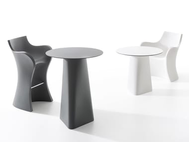 ADAM - Round laminate table by B-LINE