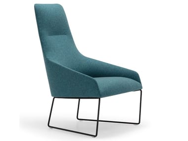 ALYA BU1538 - Sled base upholstered armchair with armrests by Andreu World