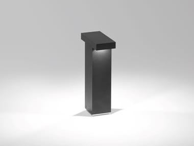 ASTRIX D - LED metal bollard light by Delta Light