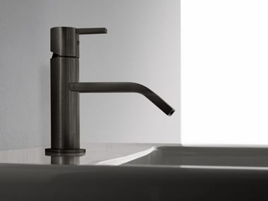 BIKAPPA - Countertop single handle washbasin mixer by Antonio Lupi Design