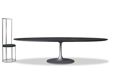 BOURGEOIS - Oval table by BAXTER