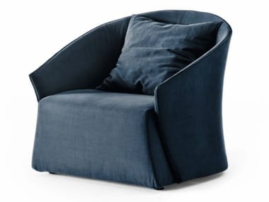 BUSTIER - Fabric armchair with removable cover with armrests by Saba Italia