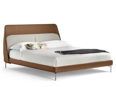 COUP? - Leather bed with upholstered headboard by Poltrona Frau