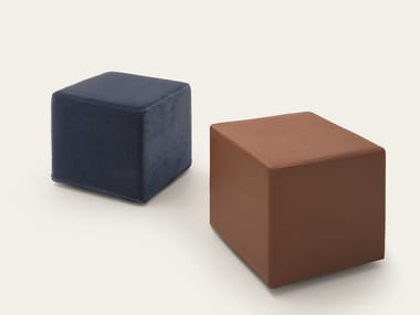 CUBO - Upholstered square pouf by Pianca