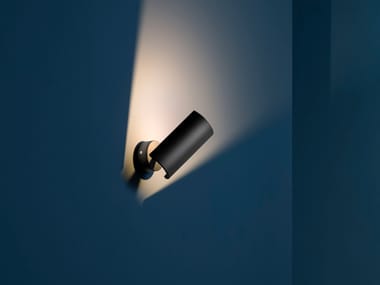 U. W - LED adjustable painted metal wall lamp by Catellani & Smith