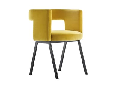 D8P - Upholstered chair with armrests by Tecta