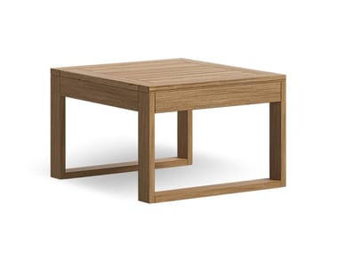 DESERT - Low square teak garden side table by Atmosphera