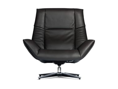 DS-149 - Swivel leather armchair with 4-spoke base with armrests by de Sede