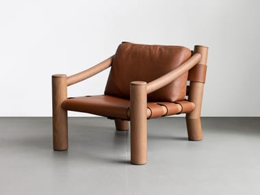 ELEPHANT - Armchair in solid wood and leather by Tacchini