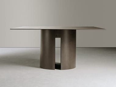 GONG - Square wooden dining table by Meridiani