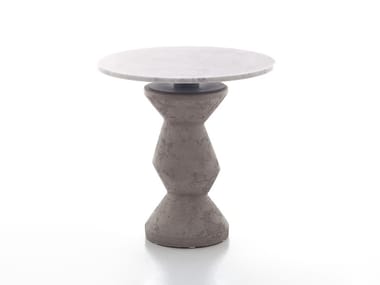 INOUT 837/838 - Round cement table with Carrara marble top by Gervasoni