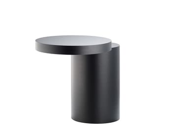 K8 - Round MDF coffee table with storage space by Tecta