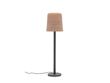 LC 93 - Woven wicker floor lamp by Gervasoni