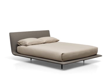 LEGRI - Upholstered bed with integrated lighting by Kristalia