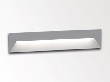 LOGIC W L - LED outdoor metal steplight by Delta Light