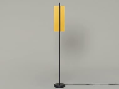 L?MINA DORADA - LED metal floor lamp by Santa & Cole