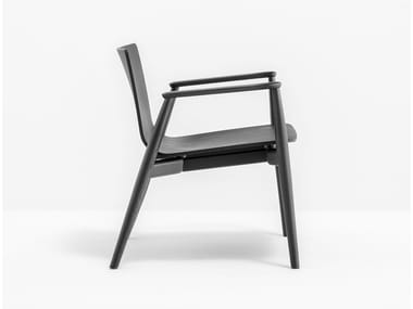 MALM? 295 - Wood veneer easy chair with armrests by Pedrali