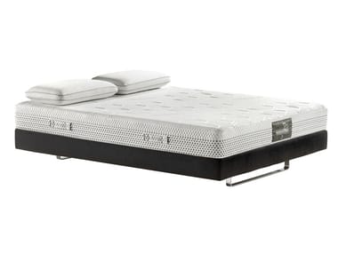 MASSAGGIO COMFORT PLUS - Washable double Memoform mattress by Magniflex