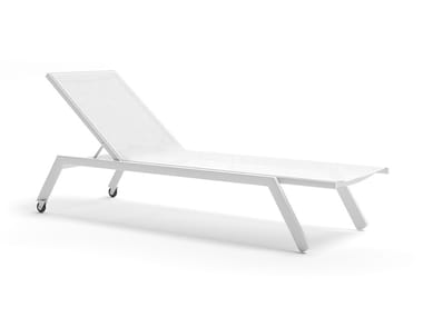 MAXIM - Stackable aluminium sun lounger by Atmosphera