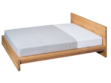 MO - Wooden double bed by e15