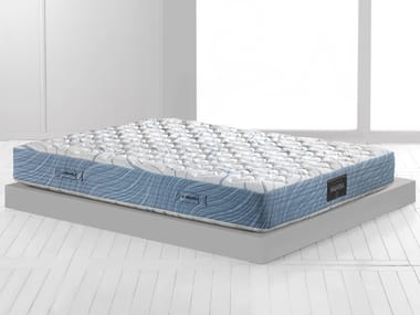 NEW MAGNIGEL DUAL 10 - Washable breathable mattress with removable cover by Magniflex