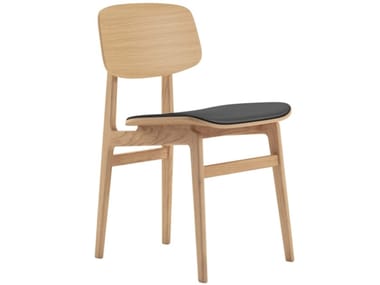 NY11 - Oak chair with integrated cushion by NORR11