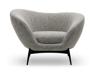 OLTREMARE - Fabric armchair with armrests by Saba Italia