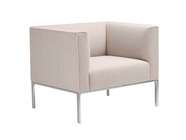 RAGLAN BU2065 - Armchair with armrests by Andreu World