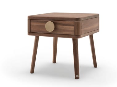 ROLF BENZ 916 - Wooden bedside table with drawers by Rolf Benz