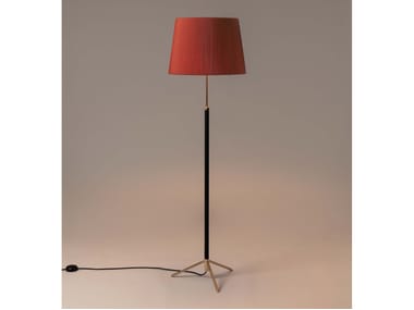 PIE DE SAL?N - LED brass floor lamp with dimmer by Santa & Cole