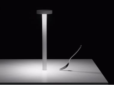 TeTaTeT - LED lamp with rechargeable battery by Davide Groppi