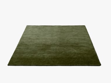 The Moor Rug AP5 by &tradition