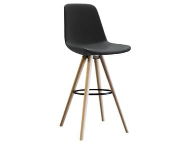 STEP SOFT TOUCH - High polyurethane stool with footrest by Tonon