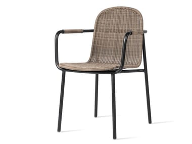 WICKED - Wicker garden chair with armrests by Vincent Sheppard