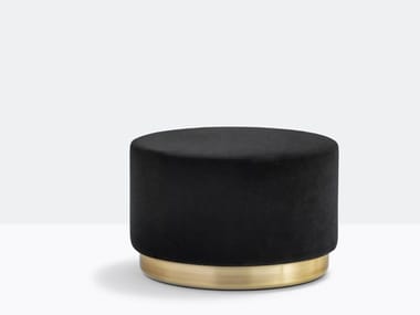 WOW 326 - Round pouf by Pedrali