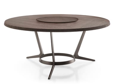 ASTRUM - Round wooden living room table by Maxalto